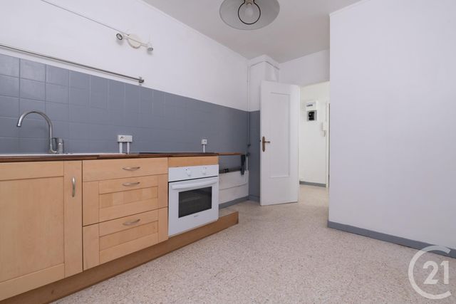 Afficher la photo en grand Appartement F3 à vendre - 3 pièces - 64.32 m2 - LA VALETTE DU VAR - 83 - PROVENCE-ALPES-COTE-D-AZUR - Century 21 Colbert Immobilier