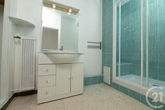 Afficher la photo en grand Appartement F3 à vendre - 3 pièces - 64.32 m2 - LA VALETTE DU VAR - 83 - PROVENCE-ALPES-COTE-D-AZUR - Century 21 Colbert Immobilier