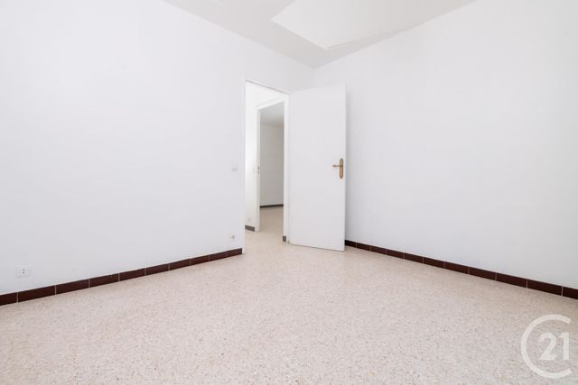 Afficher la photo en grand Appartement F3 à vendre - 3 pièces - 64.32 m2 - LA VALETTE DU VAR - 83 - PROVENCE-ALPES-COTE-D-AZUR - Century 21 Colbert Immobilier