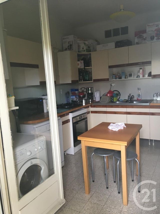 Appartement F3 à vendre - 3 pièces - 72.79 m2 - TOULON - 83 - PROVENCE-ALPES-COTE-D-AZUR - Century 21 Colbert Immobilier Appartement F3 à vendre - 3 pièces - 72.79 m2 - TOULON - 83 - PROVENCE-ALPES-COTE-D-AZUR - Century 21 Colbert Immobilier