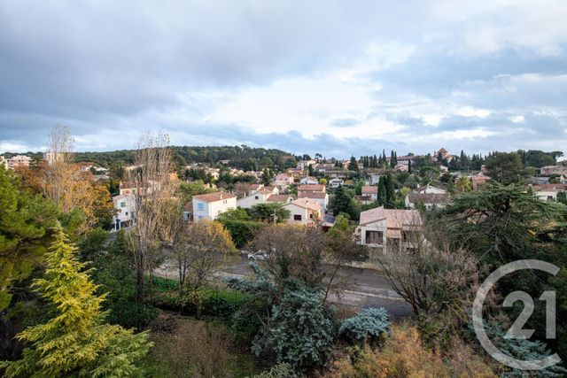 Afficher la photo en grand Appartement T4 à vendre - 4 pièces - 78.71 m2 - TOULON - 83 - PROVENCE-ALPES-COTE-D-AZUR - Century 21 Colbert Immobilier