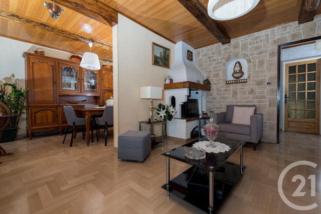 Afficher la photo en grand Appartement F5 à vendre - 5 pièces - 90.04 m2 - LA VALETTE DU VAR - 83 - PROVENCE-ALPES-COTE-D-AZUR - Century 21 Colbert Immobilier