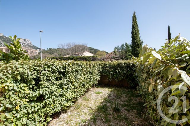 Afficher la photo en grand Appartement F3 à vendre - 3 pièces - 58.5 m2 - LA VALETTE DU VAR - 83 - PROVENCE-ALPES-COTE-D-AZUR - Century 21 Colbert Immobilier