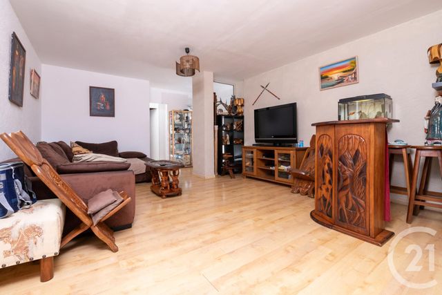 Afficher la photo en grand Appartement F5 à vendre - 5 pièces - 89.05 m2 - LA VALETTE DU VAR - 83 - PROVENCE-ALPES-COTE-D-AZUR - Century 21 Colbert Immobilier