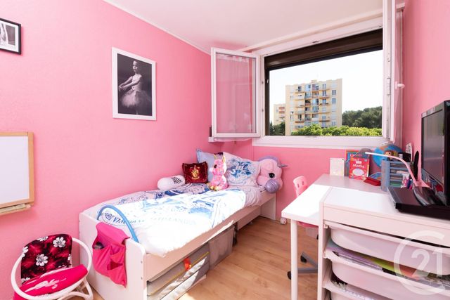Afficher la photo en grand Appartement F5 à vendre - 5 pièces - 89.05 m2 - LA VALETTE DU VAR - 83 - PROVENCE-ALPES-COTE-D-AZUR - Century 21 Colbert Immobilier