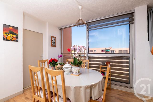 Afficher la photo en grand Appartement F5 à vendre - 5 pièces - 89.05 m2 - LA VALETTE DU VAR - 83 - PROVENCE-ALPES-COTE-D-AZUR - Century 21 Colbert Immobilier