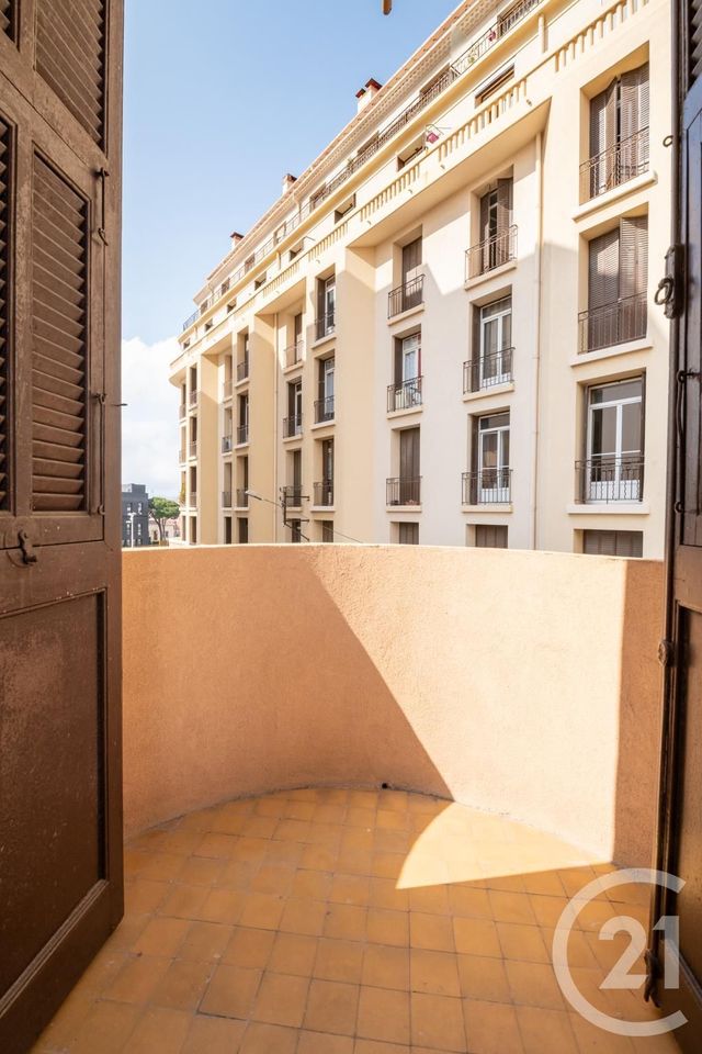 Afficher la photo en grand Appartement F2 à vendre - 2 pièces - 43.69 m2 - TOULON - 83 - PROVENCE-ALPES-COTE-D-AZUR - Century 21 Colbert Immobilier