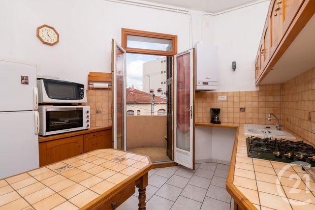 Afficher la photo en grand Appartement F2 à vendre - 2 pièces - 43.69 m2 - TOULON - 83 - PROVENCE-ALPES-COTE-D-AZUR - Century 21 Colbert Immobilier