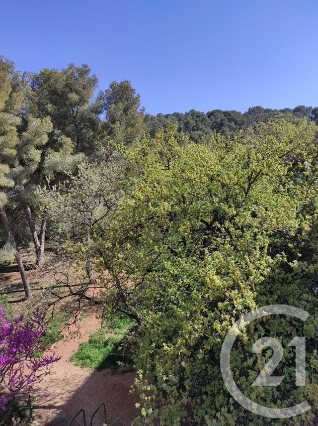 Appartement F4 à vendre - 4 pièces - 80.0 m2 - LA VALETTE DU VAR - 83 - PROVENCE-ALPES-COTE-D-AZUR - Century 21 Colbert Immobilier Appartement F4 à vendre - 4 pièces - 80.0 m2 - LA VALETTE DU VAR - 83 - PROVENCE-ALPES-COTE-D-AZUR - Century 21 Colbert Immobilier