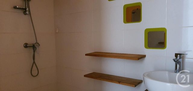 Afficher la photo en grand Appartement F3 à vendre - 3 pièces - 51.11 m2 - TOULON - 83 - PROVENCE-ALPES-COTE-D-AZUR - Century 21 Colbert Immobilier