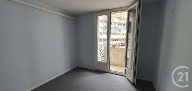 Afficher la photo en grand Appartement F3 à vendre - 3 pièces - 51.11 m2 - TOULON - 83 - PROVENCE-ALPES-COTE-D-AZUR - Century 21 Colbert Immobilier