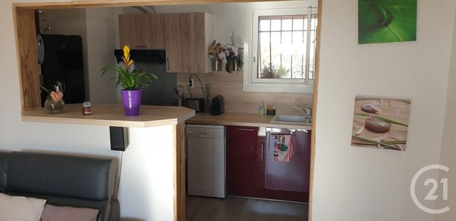 Afficher la photo en grand Appartement F4 à vendre - 4 pièces - 68.84 m2 - LA VALETTE DU VAR - 83 - PROVENCE-ALPES-COTE-D-AZUR - Century 21 Colbert Immobilier