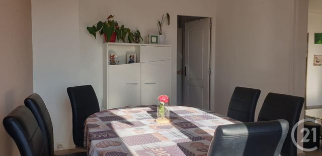 Afficher la photo en grand Appartement F4 à vendre - 4 pièces - 68.84 m2 - LA VALETTE DU VAR - 83 - PROVENCE-ALPES-COTE-D-AZUR - Century 21 Colbert Immobilier