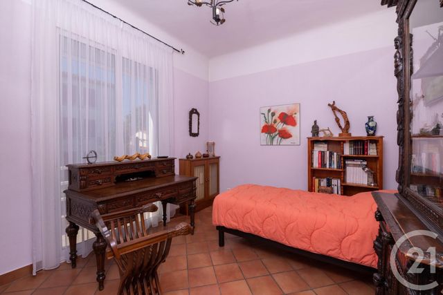 maison à vendre - 7 pièces - 187.42 m2 - LA VALETTE DU VAR - 83 - PROVENCE-ALPES-COTE-D-AZUR - Century 21 Colbert Immobilier maison à vendre - 7 pièces - 187.42 m2 - LA VALETTE DU VAR - 83 - PROVENCE-ALPES-COTE-D-AZUR - Century 21 Colbert Immobilier