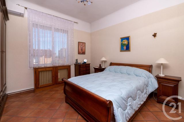 maison à vendre - 7 pièces - 187.42 m2 - LA VALETTE DU VAR - 83 - PROVENCE-ALPES-COTE-D-AZUR - Century 21 Colbert Immobilier maison à vendre - 7 pièces - 187.42 m2 - LA VALETTE DU VAR - 83 - PROVENCE-ALPES-COTE-D-AZUR - Century 21 Colbert Immobilier