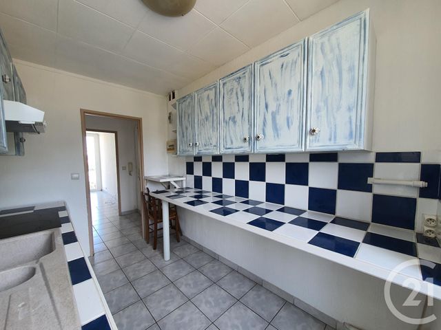 Afficher la photo en grand Appartement T3 à vendre - 3 pièces - 58.18 m2 - LA VALETTE DU VAR - 83 - PROVENCE-ALPES-COTE-D-AZUR - Century 21 Colbert Immobilier