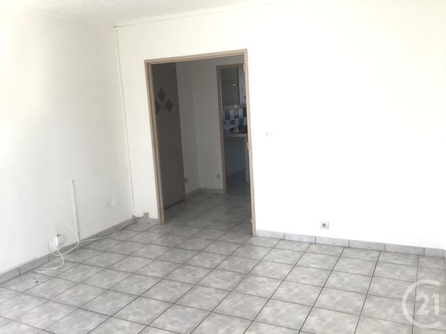 Afficher la photo en grand Appartement T3 à vendre - 3 pièces - 58.18 m2 - LA VALETTE DU VAR - 83 - PROVENCE-ALPES-COTE-D-AZUR - Century 21 Colbert Immobilier