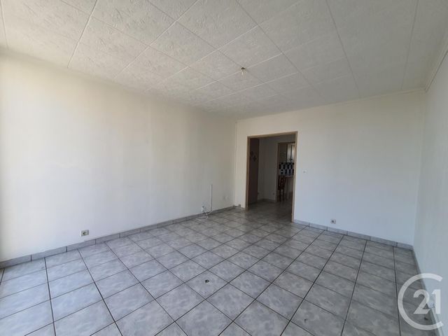 Afficher la photo en grand Appartement T3 à vendre - 3 pièces - 58.18 m2 - LA VALETTE DU VAR - 83 - PROVENCE-ALPES-COTE-D-AZUR - Century 21 Colbert Immobilier