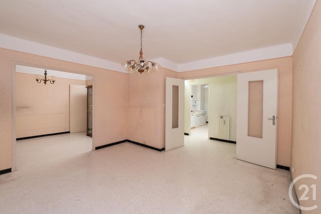 Appartement F4 à vendre - 4 pièces - 70.65 m2 - LA VALETTE DU VAR - 83 - PROVENCE-ALPES-COTE-D-AZUR - Century 21 Colbert Immobilier Appartement F4 à vendre - 4 pièces - 70.65 m2 - LA VALETTE DU VAR - 83 - PROVENCE-ALPES-COTE-D-AZUR - Century 21 Colbert Immobilier