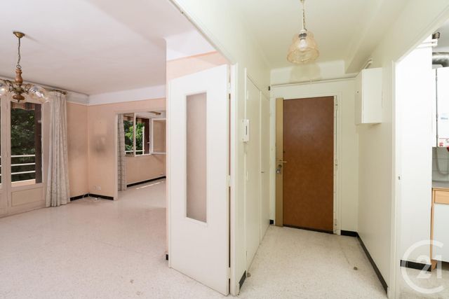 Appartement F4 à vendre - 4 pièces - 70.65 m2 - LA VALETTE DU VAR - 83 - PROVENCE-ALPES-COTE-D-AZUR - Century 21 Colbert Immobilier Appartement F4 à vendre - 4 pièces - 70.65 m2 - LA VALETTE DU VAR - 83 - PROVENCE-ALPES-COTE-D-AZUR - Century 21 Colbert Immobilier