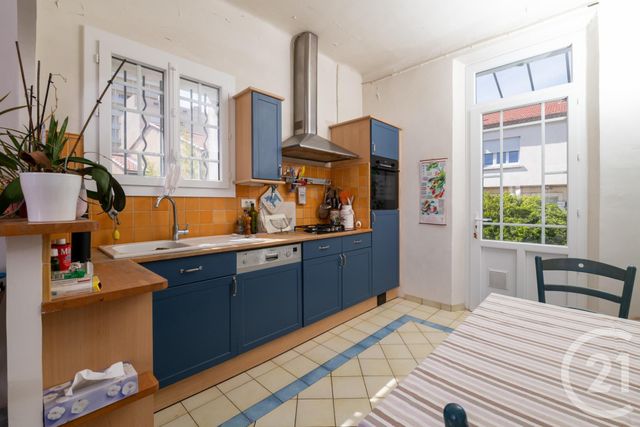 maison à vendre - 6 pièces - 200.0 m2 - TOULON - 83 - PROVENCE-ALPES-COTE-D-AZUR - Century 21 Colbert Immobilier maison à vendre - 6 pièces - 200.0 m2 - TOULON - 83 - PROVENCE-ALPES-COTE-D-AZUR - Century 21 Colbert Immobilier