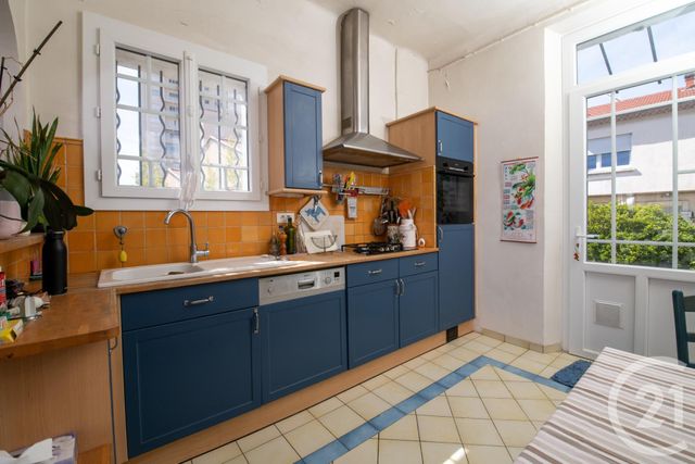 maison à vendre - 6 pièces - 200.0 m2 - TOULON - 83 - PROVENCE-ALPES-COTE-D-AZUR - Century 21 Colbert Immobilier maison à vendre - 6 pièces - 200.0 m2 - TOULON - 83 - PROVENCE-ALPES-COTE-D-AZUR - Century 21 Colbert Immobilier