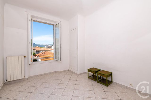 maison à vendre - 6 pièces - 200.0 m2 - TOULON - 83 - PROVENCE-ALPES-COTE-D-AZUR - Century 21 Colbert Immobilier maison à vendre - 6 pièces - 200.0 m2 - TOULON - 83 - PROVENCE-ALPES-COTE-D-AZUR - Century 21 Colbert Immobilier