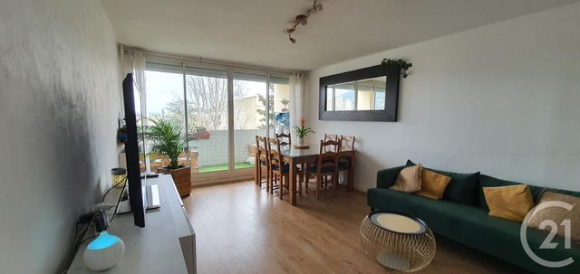 Appartement F4 à vendre - 4 pièces - 86.7 m2 - LA VALETTE DU VAR - 83 - PROVENCE-ALPES-COTE-D-AZUR - Century 21 Colbert Immobilier Appartement F4 à vendre - 4 pièces - 86.7 m2 - LA VALETTE DU VAR - 83 - PROVENCE-ALPES-COTE-D-AZUR - Century 21 Colbert Immobilier