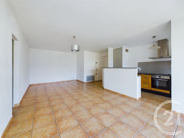 Appartement T4 à vendre - 4 pièces - 77.52 m2 - LA VALETTE DU VAR - 83 - PROVENCE-ALPES-COTE-D-AZUR - Century 21 Colbert Immobilier