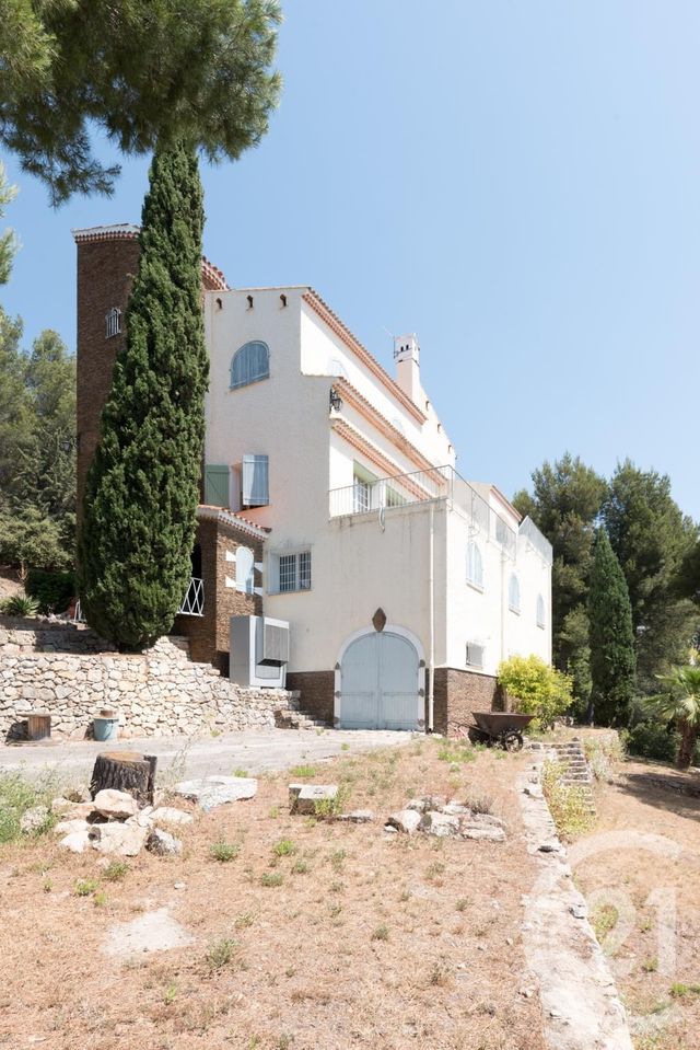 maison à vendre - 8 pièces - 313.45 m2 - LA VALETTE DU VAR - 83 - PROVENCE-ALPES-COTE-D-AZUR - Century 21 Colbert Immobilier maison à vendre - 8 pièces - 313.45 m2 - LA VALETTE DU VAR - 83 - PROVENCE-ALPES-COTE-D-AZUR - Century 21 Colbert Immobilier