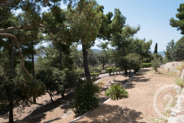 maison à vendre - 8 pièces - 313.45 m2 - LA VALETTE DU VAR - 83 - PROVENCE-ALPES-COTE-D-AZUR - Century 21 Colbert Immobilier maison à vendre - 8 pièces - 313.45 m2 - LA VALETTE DU VAR - 83 - PROVENCE-ALPES-COTE-D-AZUR - Century 21 Colbert Immobilier