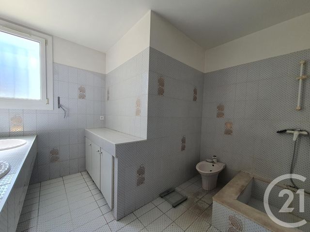 maison à vendre - 5 pièces - 150.0 m2 - LA VALETTE DU VAR - 83 - PROVENCE-ALPES-COTE-D-AZUR - Century 21 Colbert Immobilier maison à vendre - 5 pièces - 150.0 m2 - LA VALETTE DU VAR - 83 - PROVENCE-ALPES-COTE-D-AZUR - Century 21 Colbert Immobilier