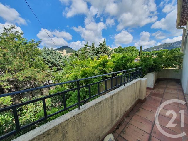 maison à vendre - 5 pièces - 150.0 m2 - LA VALETTE DU VAR - 83 - PROVENCE-ALPES-COTE-D-AZUR - Century 21 Colbert Immobilier maison à vendre - 5 pièces - 150.0 m2 - LA VALETTE DU VAR - 83 - PROVENCE-ALPES-COTE-D-AZUR - Century 21 Colbert Immobilier