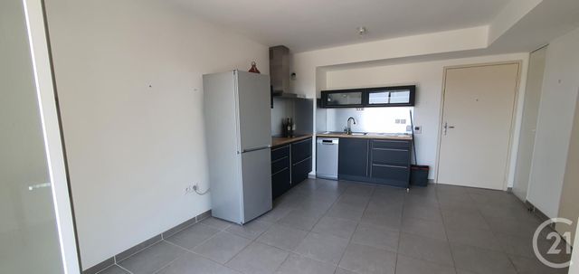 Afficher la photo en grand Appartement F2 à vendre - 2 pièces - 37.0 m2 - TOULON - 83 - PROVENCE-ALPES-COTE-D-AZUR - Century 21 Colbert Immobilier