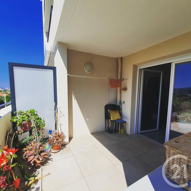Afficher la photo en grand Appartement F2 à vendre - 2 pièces - 37.0 m2 - TOULON - 83 - PROVENCE-ALPES-COTE-D-AZUR - Century 21 Colbert Immobilier