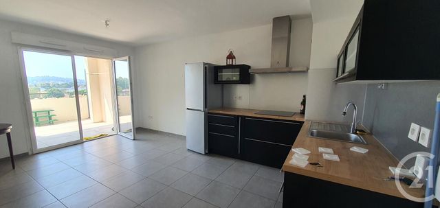Afficher la photo en grand Appartement F2 à vendre - 2 pièces - 37.0 m2 - TOULON - 83 - PROVENCE-ALPES-COTE-D-AZUR - Century 21 Colbert Immobilier