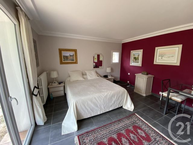 Afficher la photo en grand maison à vendre - 8 pièces - 212.33 m2 - LE REVEST LES EAUX - 83 - PROVENCE-ALPES-COTE-D-AZUR - Century 21 Colbert Immobilier