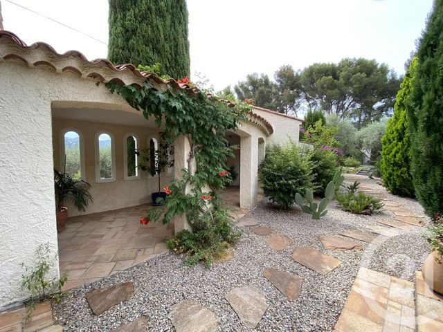 Afficher la photo en grand maison à vendre - 8 pièces - 212.33 m2 - LE REVEST LES EAUX - 83 - PROVENCE-ALPES-COTE-D-AZUR - Century 21 Colbert Immobilier