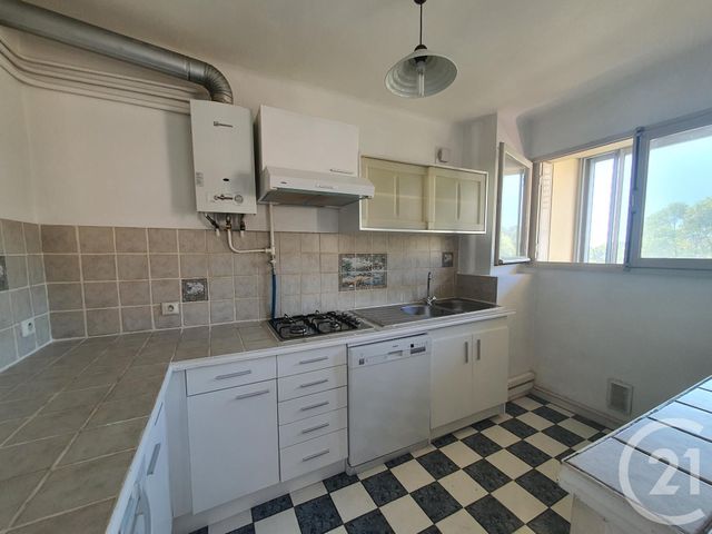 Afficher la photo en grand Appartement F4 à vendre - 4 pièces - 66.05 m2 - LA VALETTE DU VAR - 83 - PROVENCE-ALPES-COTE-D-AZUR - Century 21 Colbert Immobilier