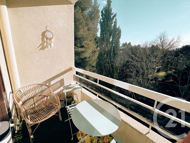 Appartement F4 à louer - 4 pièces - 61.0 m2 - TOULON - 83 - PROVENCE-ALPES-COTE-D-AZUR - Century 21 Colbert Immobilier