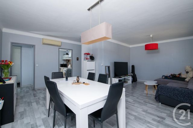 Appartement T4 à vendre - 4 pièces - 67.26 m2 - LA VALETTE DU VAR - 83 - PROVENCE-ALPES-COTE-D-AZUR - Century 21 Colbert Immobilier