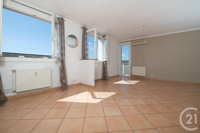 Appartement F4 à vendre - 4 pièces - 65.04 m2 - LA VALETTE DU VAR - 83 - PROVENCE-ALPES-COTE-D-AZUR - Century 21 Colbert Immobilier