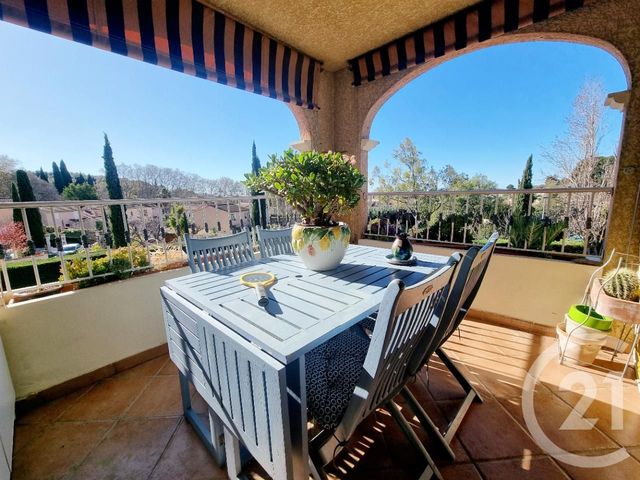 Appartement T5 à vendre - 5 pièces - 108.3 m2 - LA VALETTE DU VAR - 83 - PROVENCE-ALPES-COTE-D-AZUR - Century 21 Colbert Immobilier