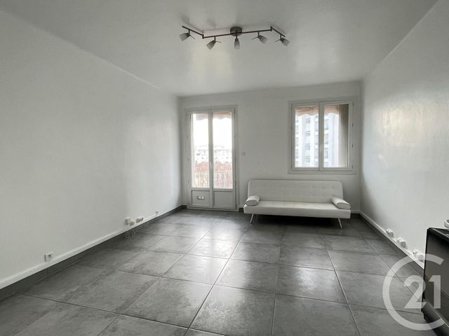 appartement à louer - 3 pièces - 55.07 m2 - TOULON - 83 - PROVENCE-ALPES-COTE-D-AZUR - Century 21 Colbert Immobilier