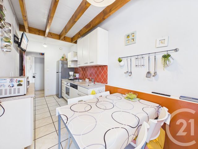 Appartement F4 à vendre - 4 pièces - 84.97 m2 - LA VALETTE DU VAR - 83 - PROVENCE-ALPES-COTE-D-AZUR - Century 21 Colbert Immobilier