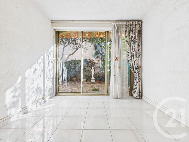 Appartement F3 bis à vendre - 4 pièces - 60.53 m2 - LA VALETTE DU VAR - 83 - PROVENCE-ALPES-COTE-D-AZUR - Century 21 Colbert Immobilier