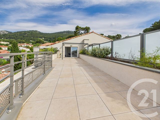Afficher la photo en grand Appartement F2 à vendre - 2 pièces - 49.66 m2 - TOULON - 83 - PROVENCE-ALPES-COTE-D-AZUR - Century 21 Colbert Immobilier