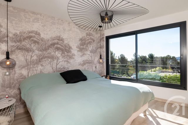 Afficher la photo en grand maison à vendre - 6 pièces - 190.03 m2 - LA FARLEDE - 83 - PROVENCE-ALPES-COTE-D-AZUR - Century 21 Colbert Immobilier