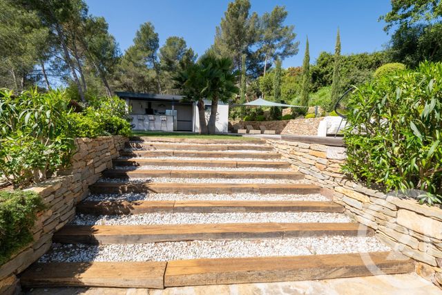 Afficher la photo en grand maison à vendre - 6 pièces - 190.03 m2 - LA FARLEDE - 83 - PROVENCE-ALPES-COTE-D-AZUR - Century 21 Colbert Immobilier