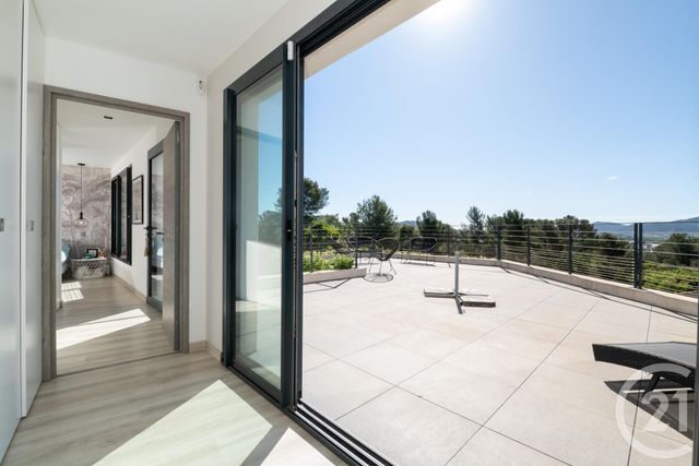 Afficher la photo en grand maison à vendre - 6 pièces - 190.03 m2 - LA FARLEDE - 83 - PROVENCE-ALPES-COTE-D-AZUR - Century 21 Colbert Immobilier